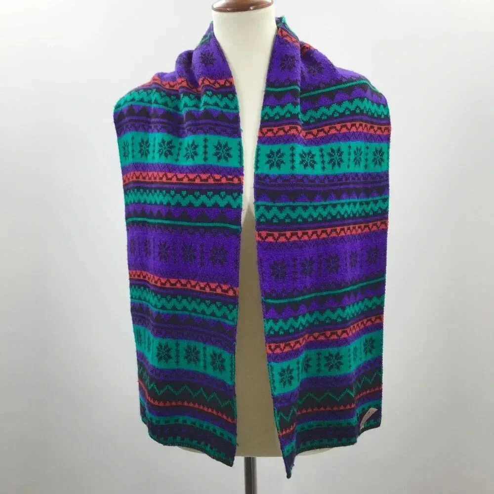 Reversible Christmas Scarf Scandinavian Nordic Vibes Snowflake Winter Fair Isles
